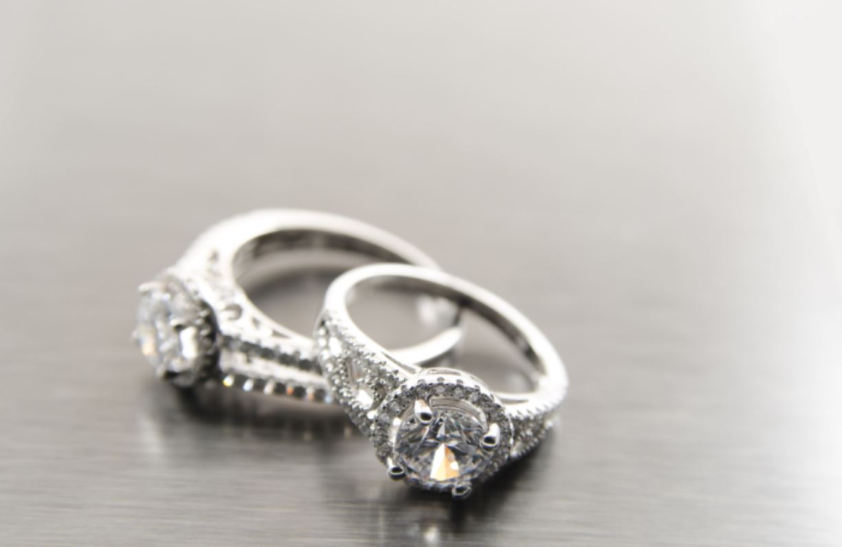 Selling Your Engagement Ring? Tips to Get the Most Money