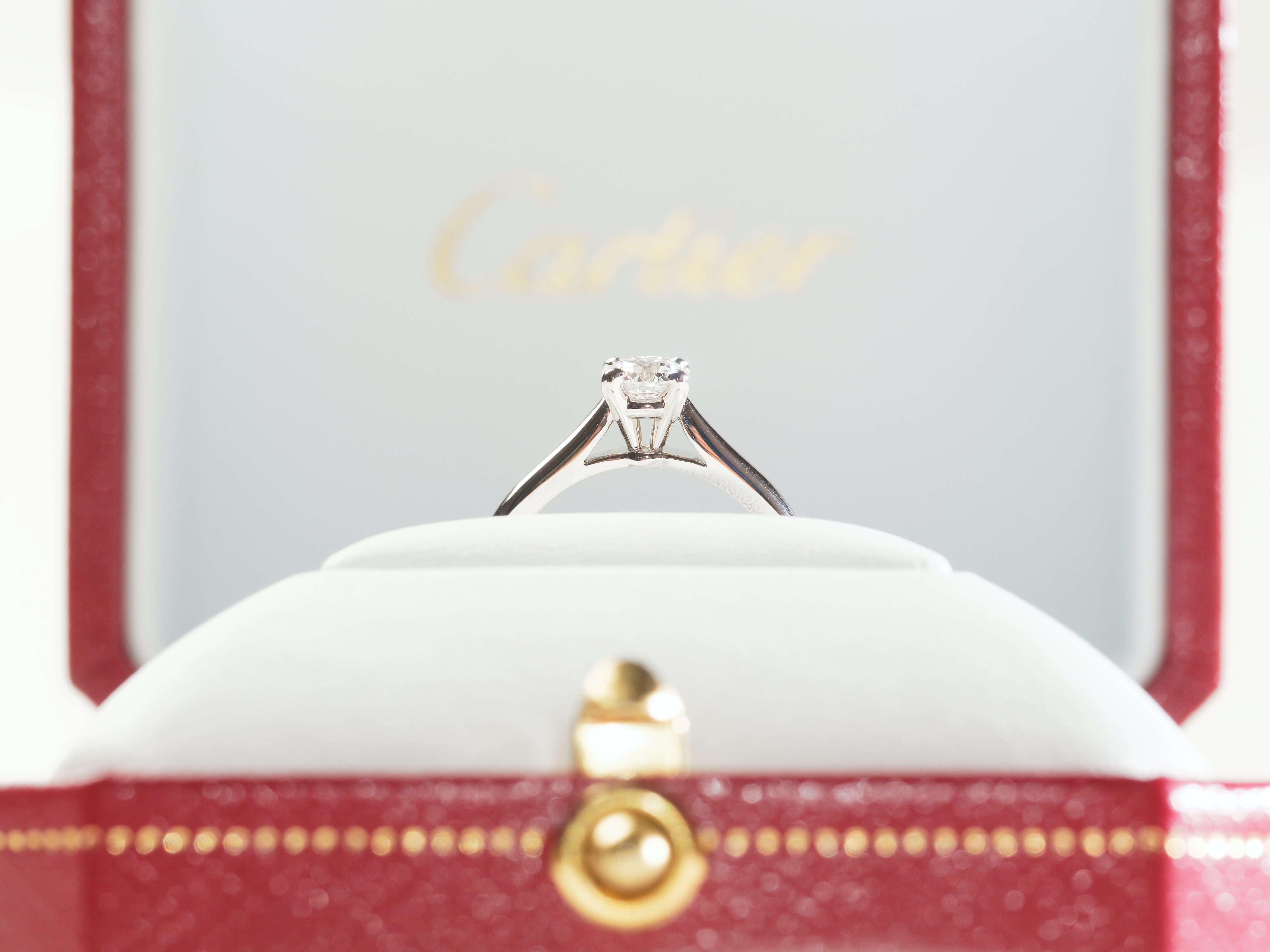 Pre-Owned Cartier Engagement Ring